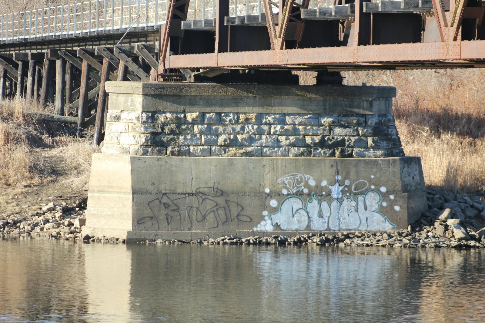 South pier